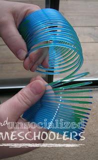 Works for Me Wednesday: Untangling a Slinky